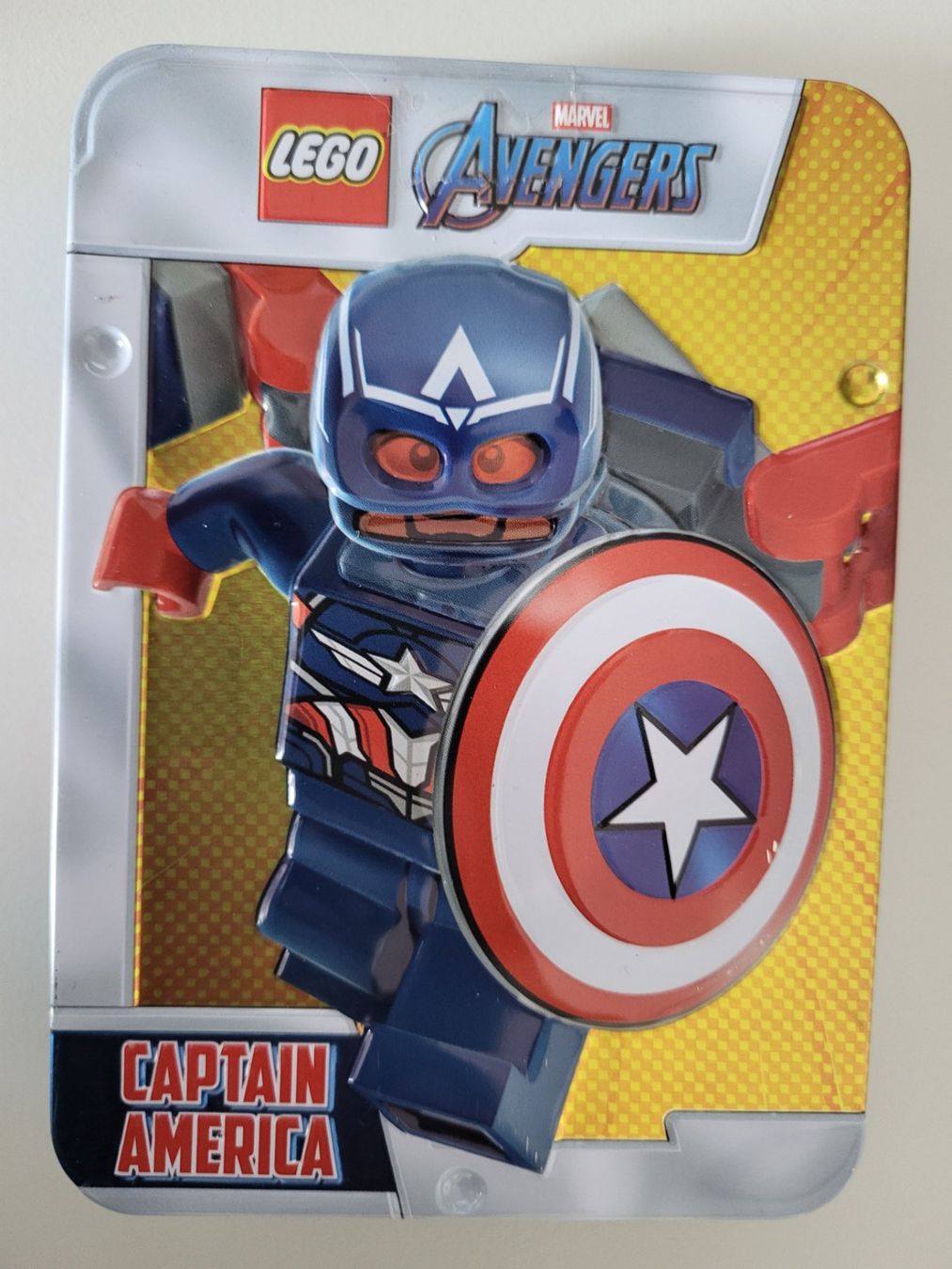 Lego Figuren: LEGO Avengers Captain America – Neu und originalverpackt aus Kestenholz von modano47