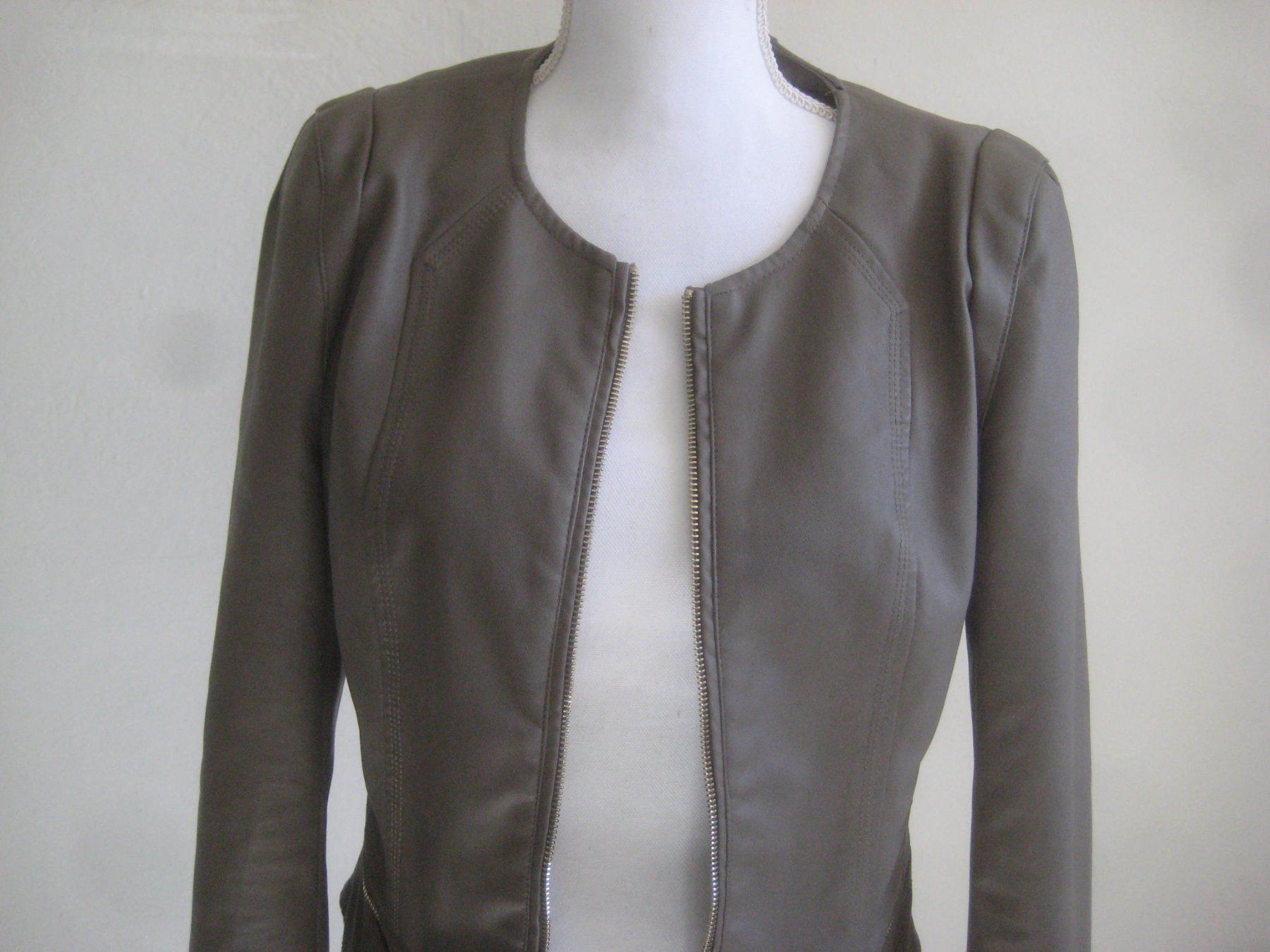 Zebra Giacche: DAMEN  SOMMER JACKE – Usato da Uster venduto da flocke1 1
