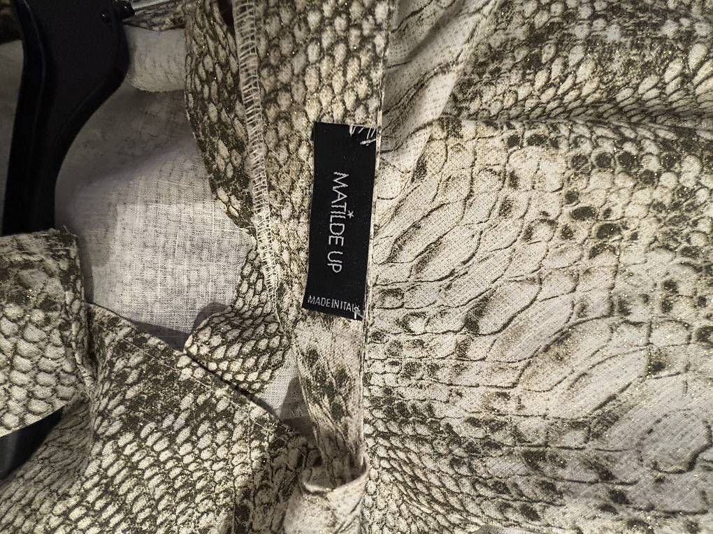 Robes: Vendo elegante abito  – D'occasion à Soazza par afa_r6cx 2