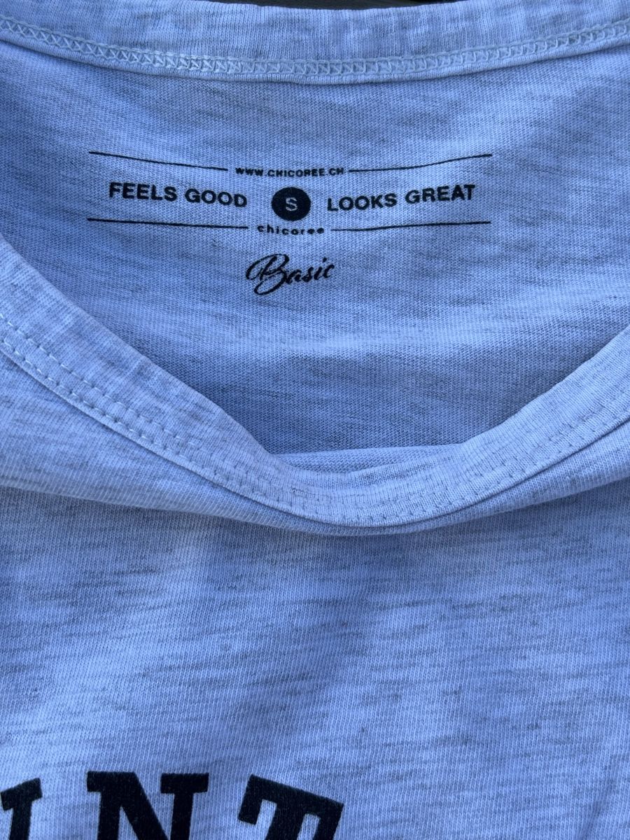 T-shirts: Tshirt grau S – D'occasion à Kesswil par Branca-01 3