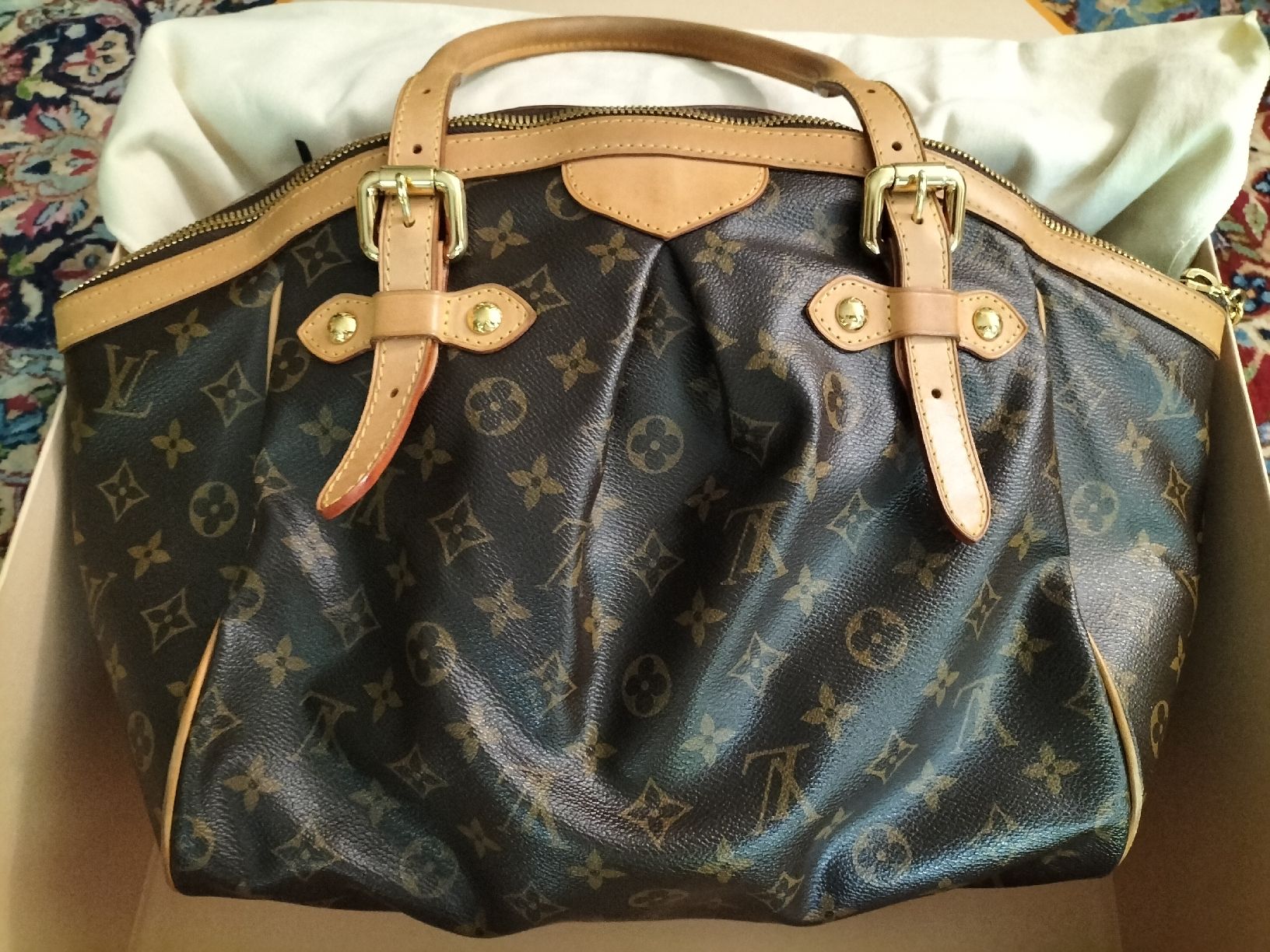 Louis Vuitton Borse da donna: Louis Vuitton Monogram Tivoli GM - Excellent Condition! – Usato da Grand-Lancy venduto da starfish1980 1