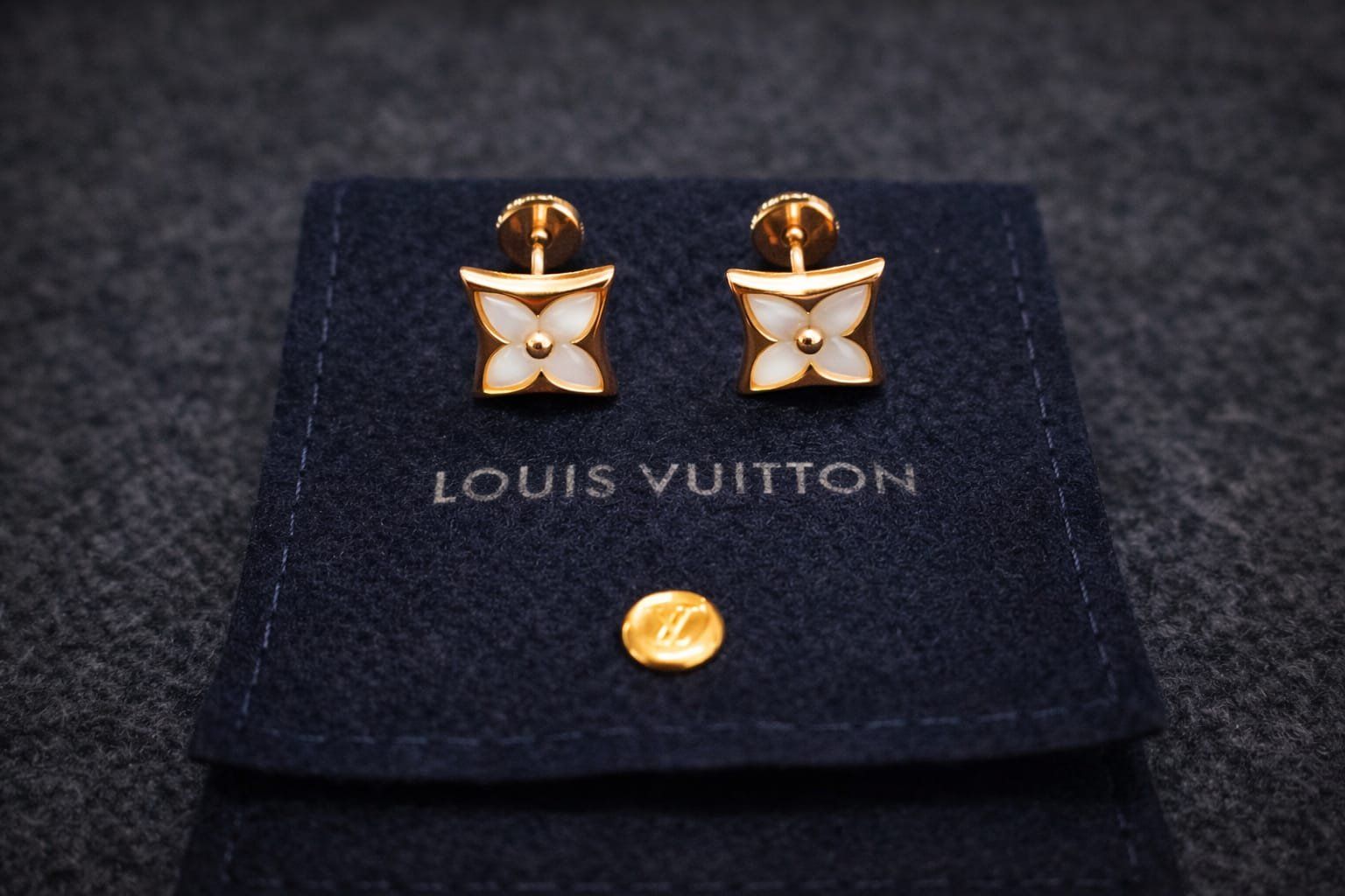 Louis Vuitton Altri gioielli: SET Bijoux Louis Vuitton Star Blossom – Nuovo (secondo la descrizione) da Vuarrens venduto da casanova92 4