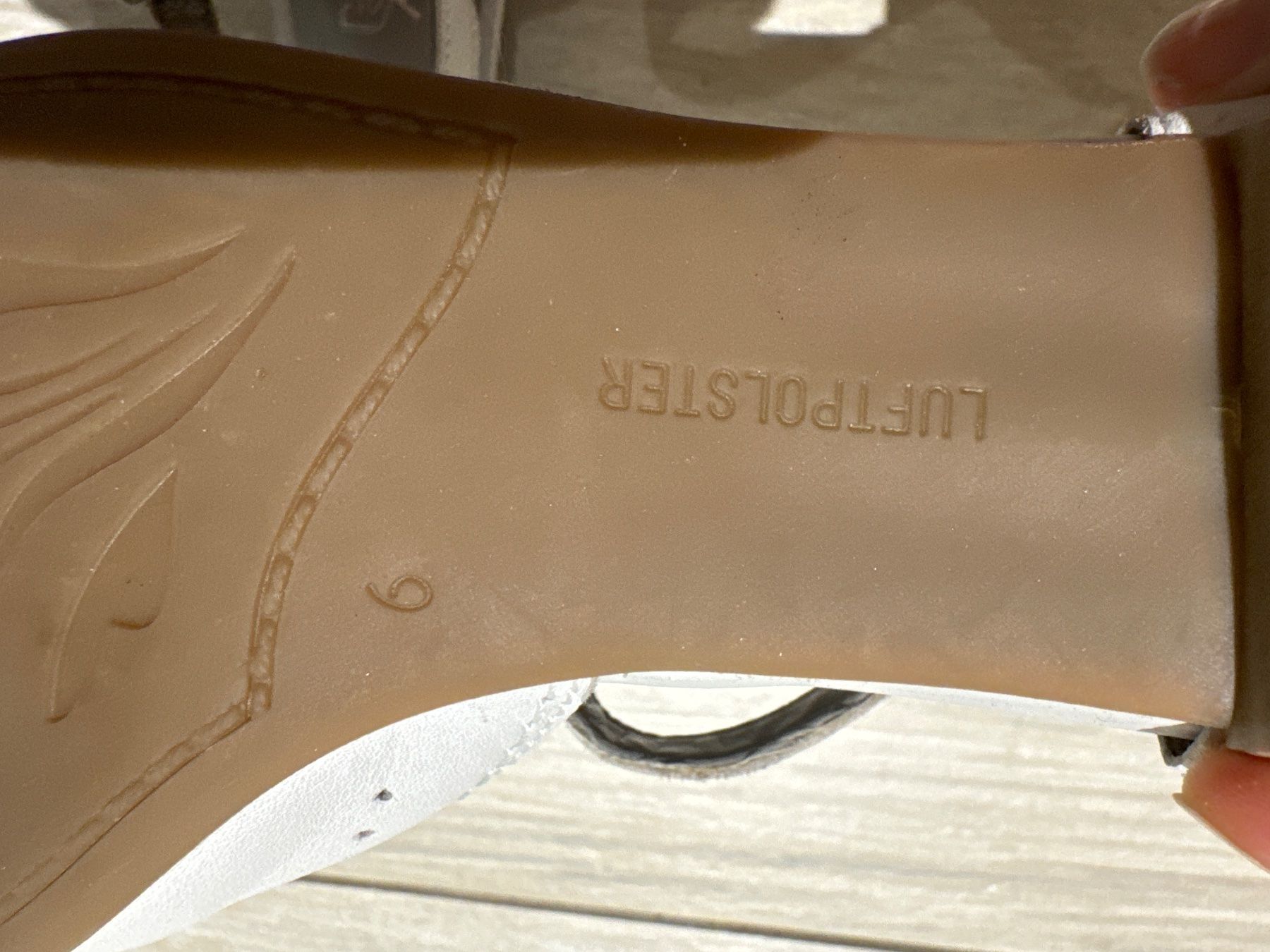 Damenschuhe: Sommer Schuhe weiss Gr 6, 41 – Neu (gemäss Beschreibung) aus Gelterkinden von Familienferien 6