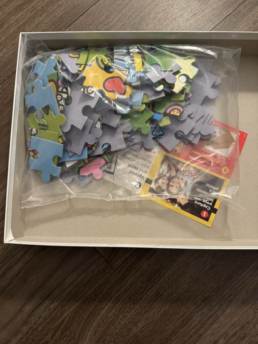 Clementoni Puzzles: ❣️HELLO KITTY PUZZLE❣️ – Neu (gemäss Beschreibung) aus Dietikon von athiinax 1
