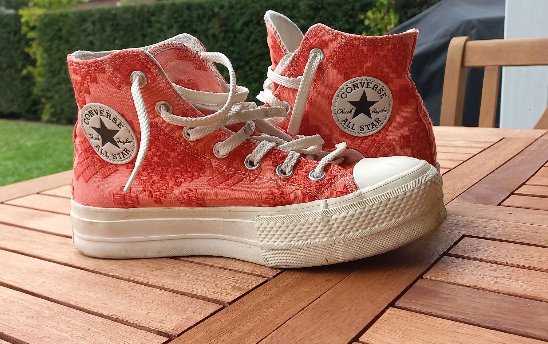 Converse Scarpe da donna: Convers mit Stickmuster – Usato da Grüningen venduto da selinasearching