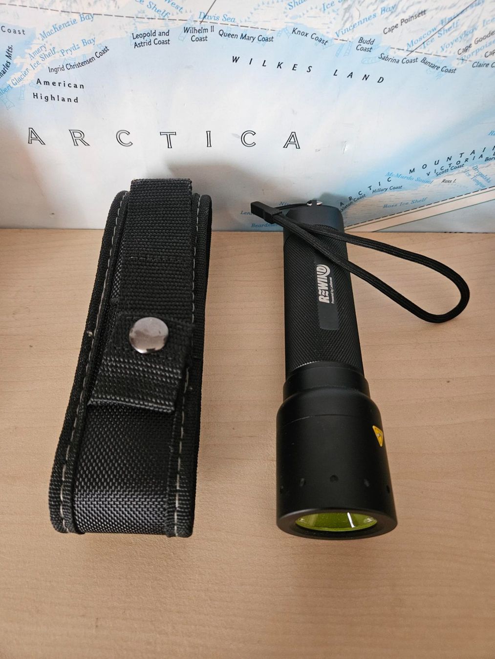 Lampade: REWIND Taschenlampe – Usato da Gommiswald venduto da Bullhead 1