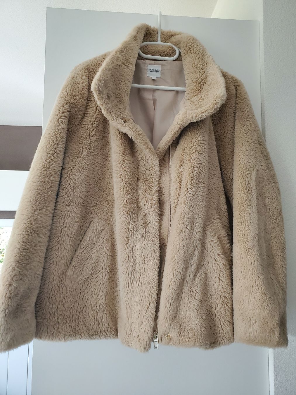 Giacche: veste La Halle  – Nuovo (secondo la descrizione) da Montsevelier venduto da Sherlock007