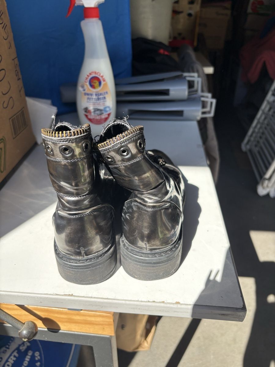Scarpe da donna: Stivaletti neri fru.it con cerniera frontale – Usato da Giubiasco venduto da mol_f9mf 3
