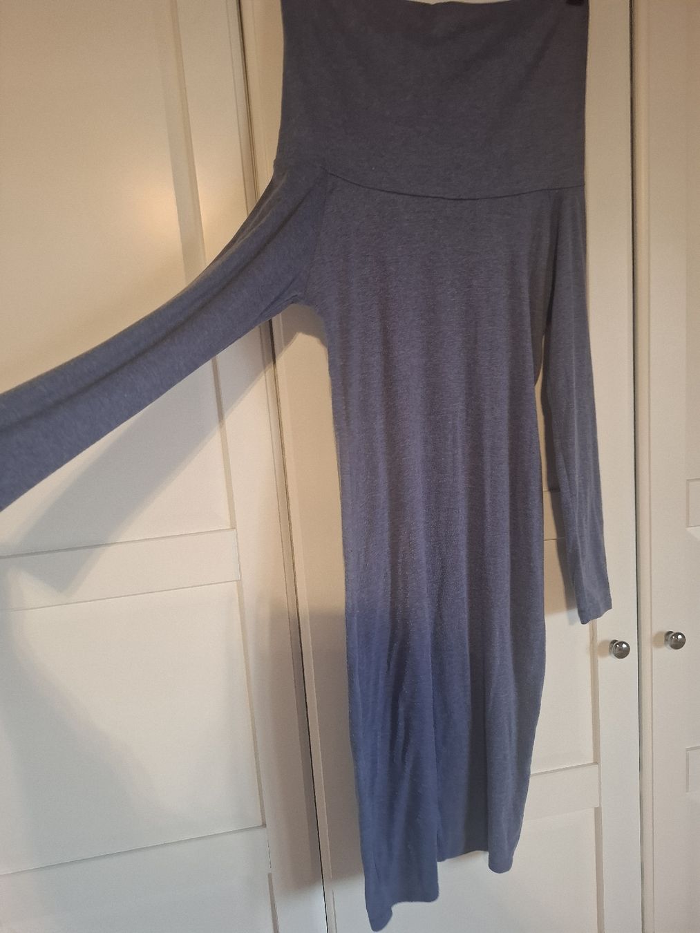 Vestiti: blaues Kleid mit weitem Kragen. elastisch – Usato da Urtenen-Schönbühl venduto da wirbelwind010 1
