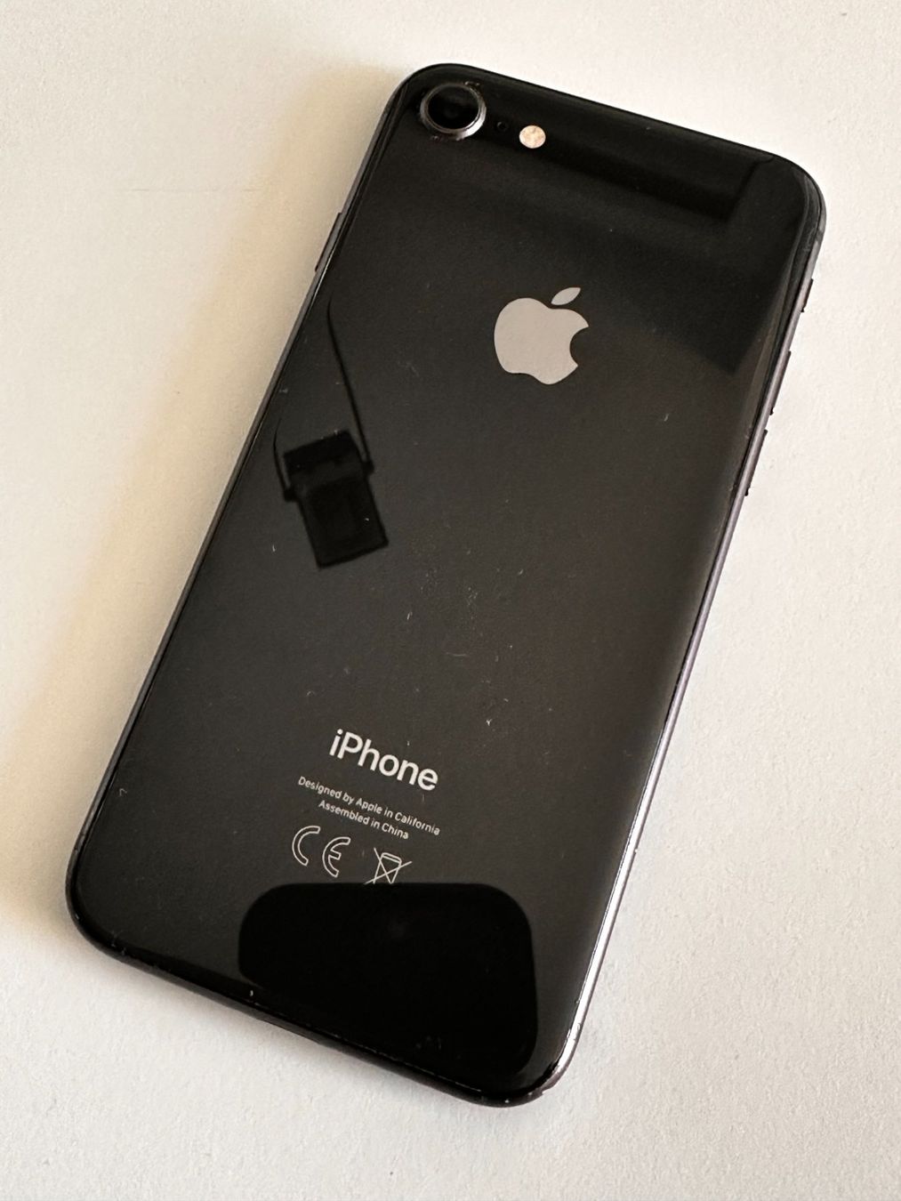 Apple Telefoni cellulari / Smartphones: iPhone 8, 64 GB, schwarz – Usato da Gränichen venduto da Kapkoerbchen 2