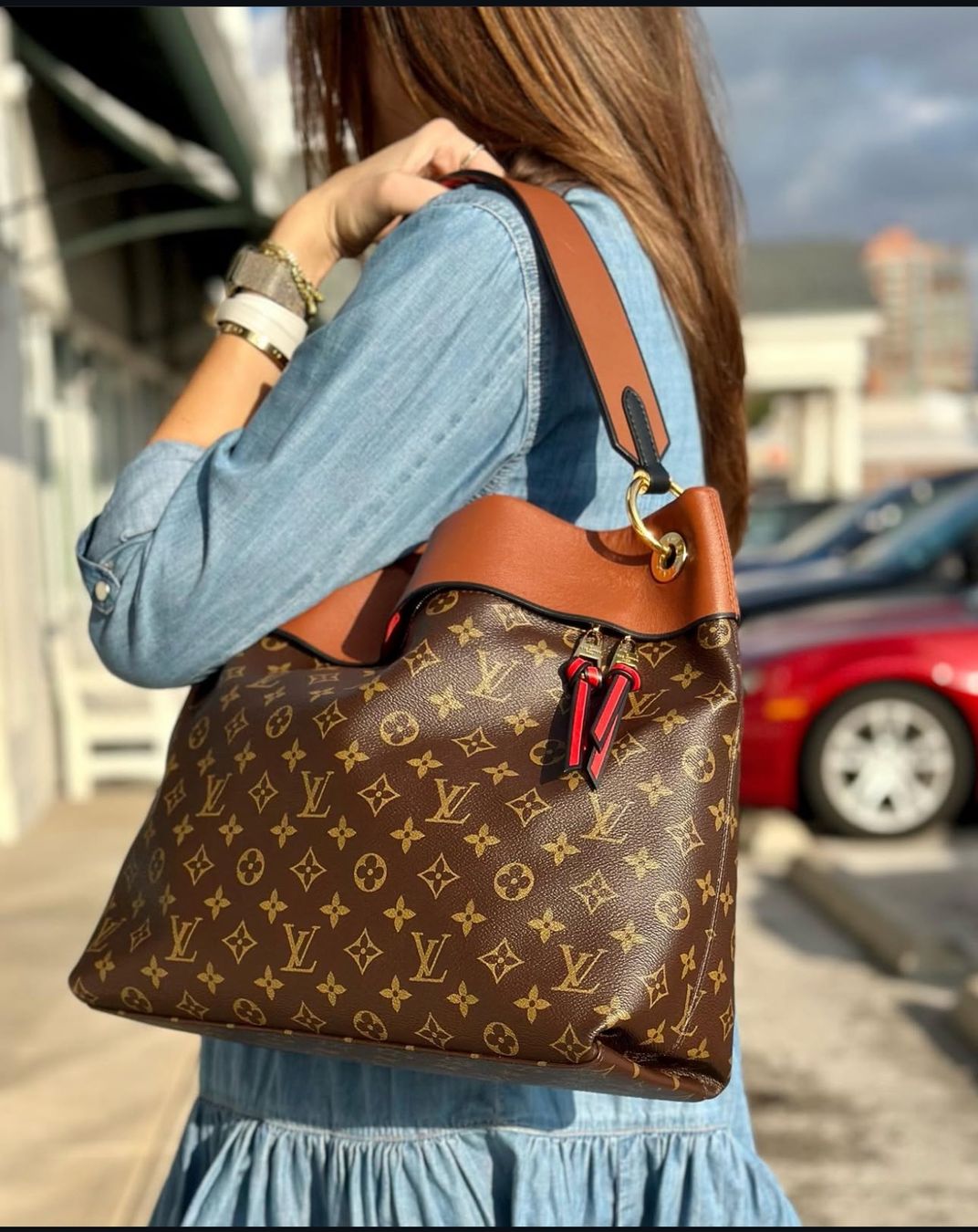 Louis Vuitton Taschen für Damen: Louis Vuitton Tuilleries Besace PM – Gebraucht aus Reinach AG von RobbisB 1