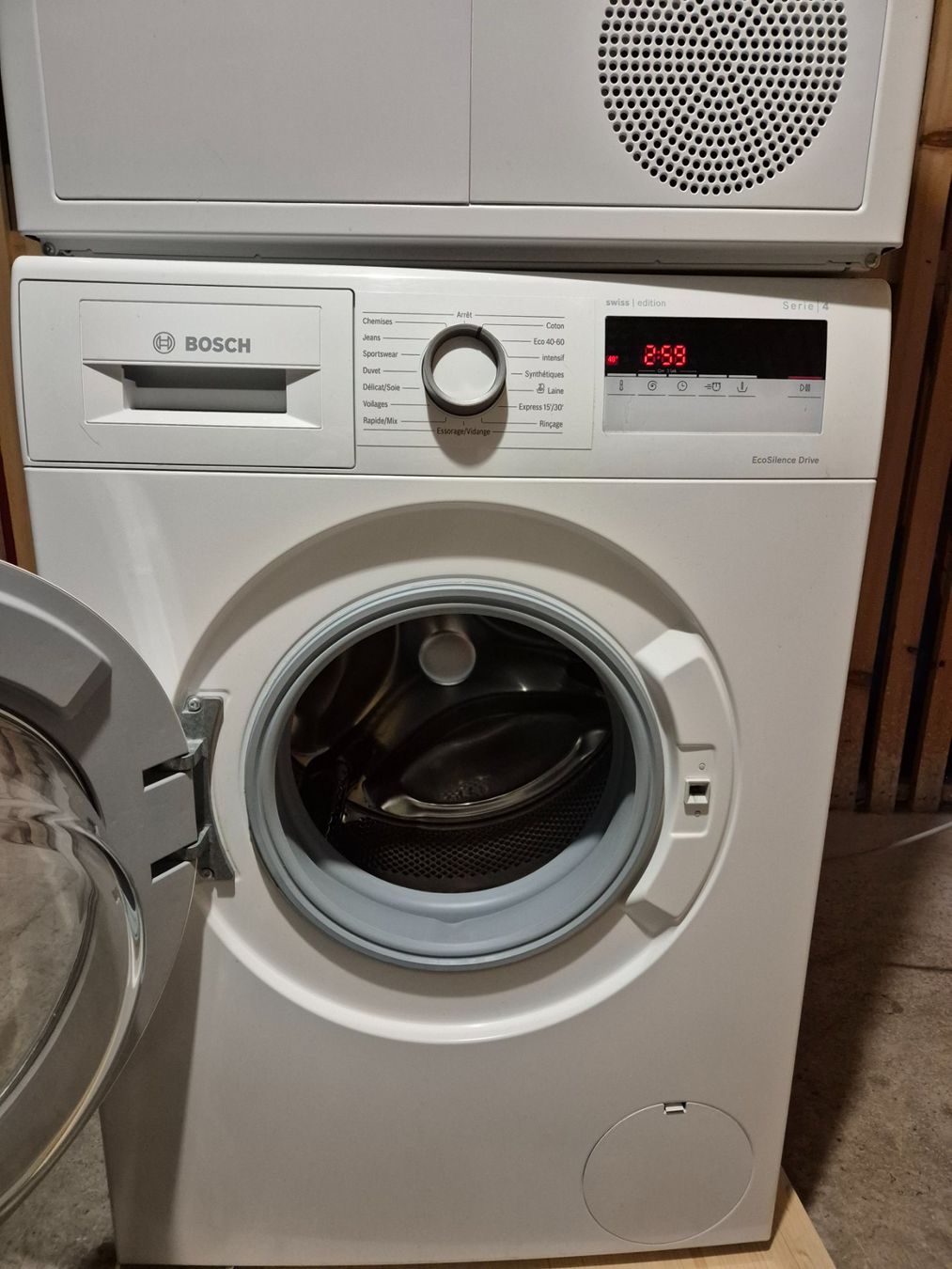 Bosch Machines à laver: Lave-linge et sèche-linge Bosch, ensemble, bon état – D'occasion à Neyruz FR par Ptitloup77 4