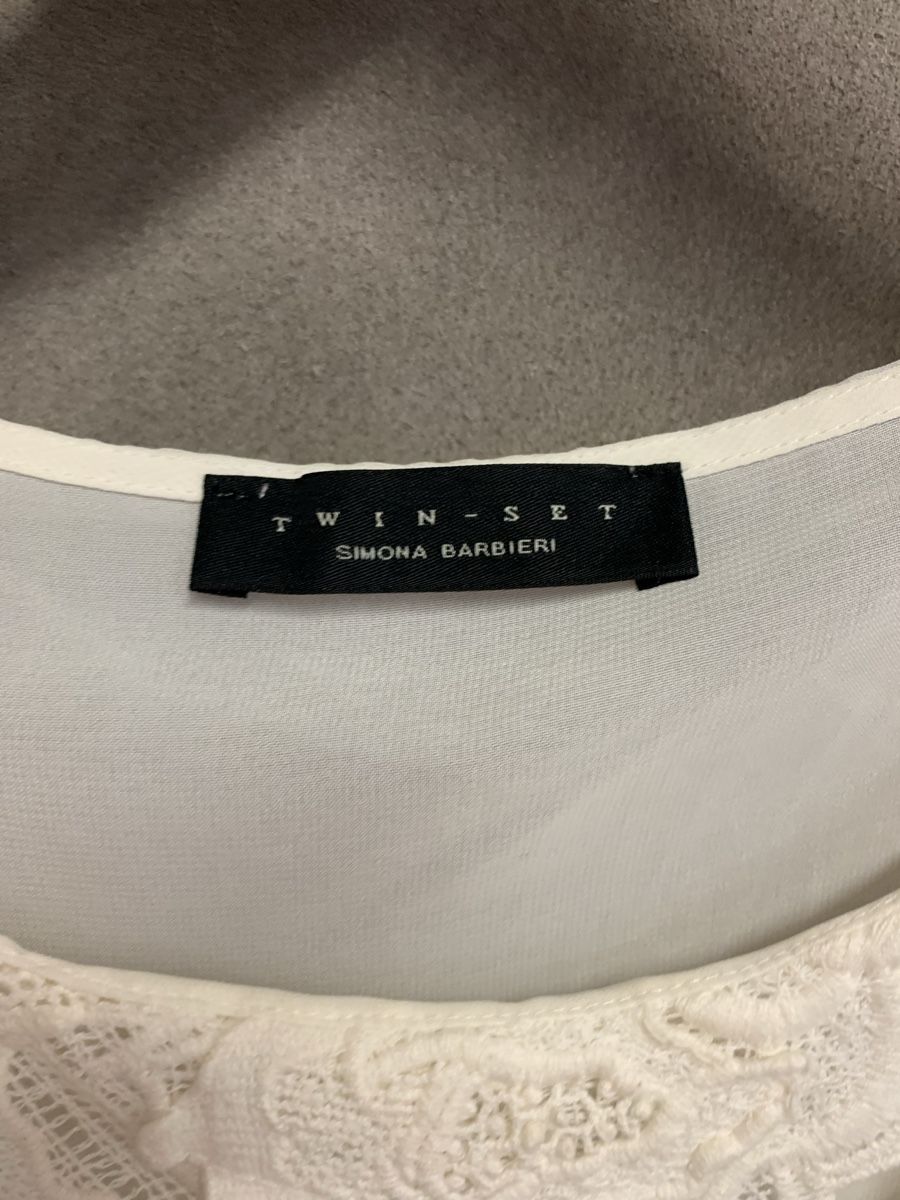 Twinset Camicette: Spitze top com Twinset. Simona Barberi S – Usato da Unterseen venduto da jpowers1971 4