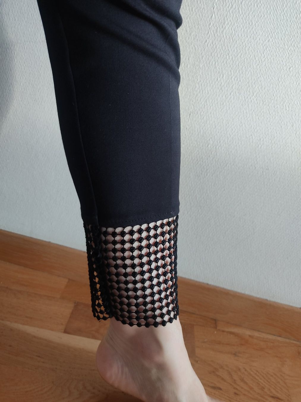 Zara Pantaloni: Pantalon Zara XS – Usato da Bern venduto da Celinesim99 3