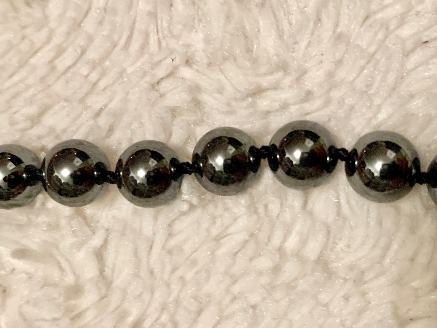Catenine: Halskette mit Hämatit anthrazitgrau schwarz silber – Usato da Emmenbrücke venduto da little.treasures 1