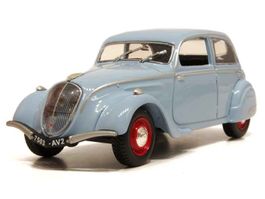Peugeot 202 Berline 1938-1943 / 1946-1949 hellblau      1:43