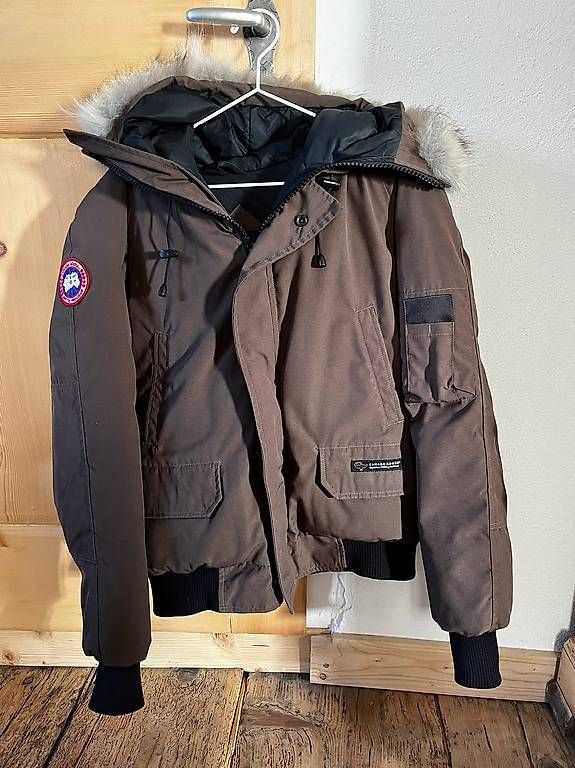 Giacche: Canada Goose Bomberjacke Herren M – Usato da Cazis venduto da Morrisb