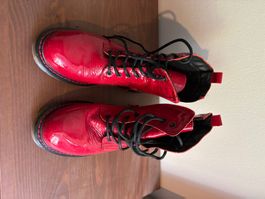 Stiefel rot Lack Grösse 39 Mädchen guter Zustand