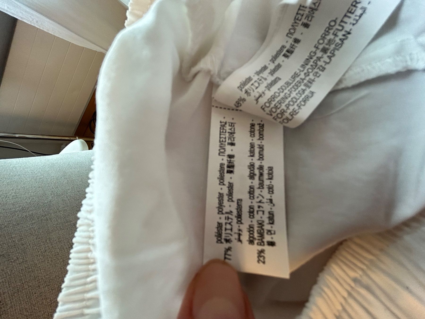 Zara Pantaloni: Sommer-Shorts Mädchen Zara – Usato da Pfaffhausen venduto da Piokasz-78 1