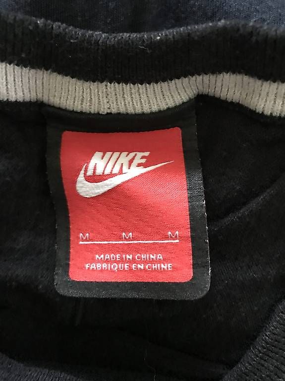 Nike T-Shirts: T-shirt NIKE Noir M – Gebraucht aus Muri b. Bern von YSA 2