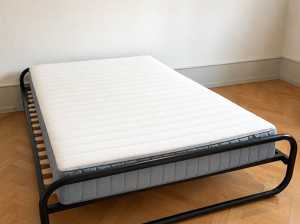 Materassi: IKEA Valevag Taschenfederkernmatraze  – Usato da Biel/Bienne venduto da pau_7ss6 2