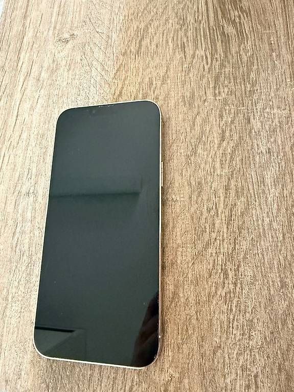 Telefoni cellulari / Smartphones: iPhone 13 Pro Max – Usato da Horw venduto da Oibaf200 1