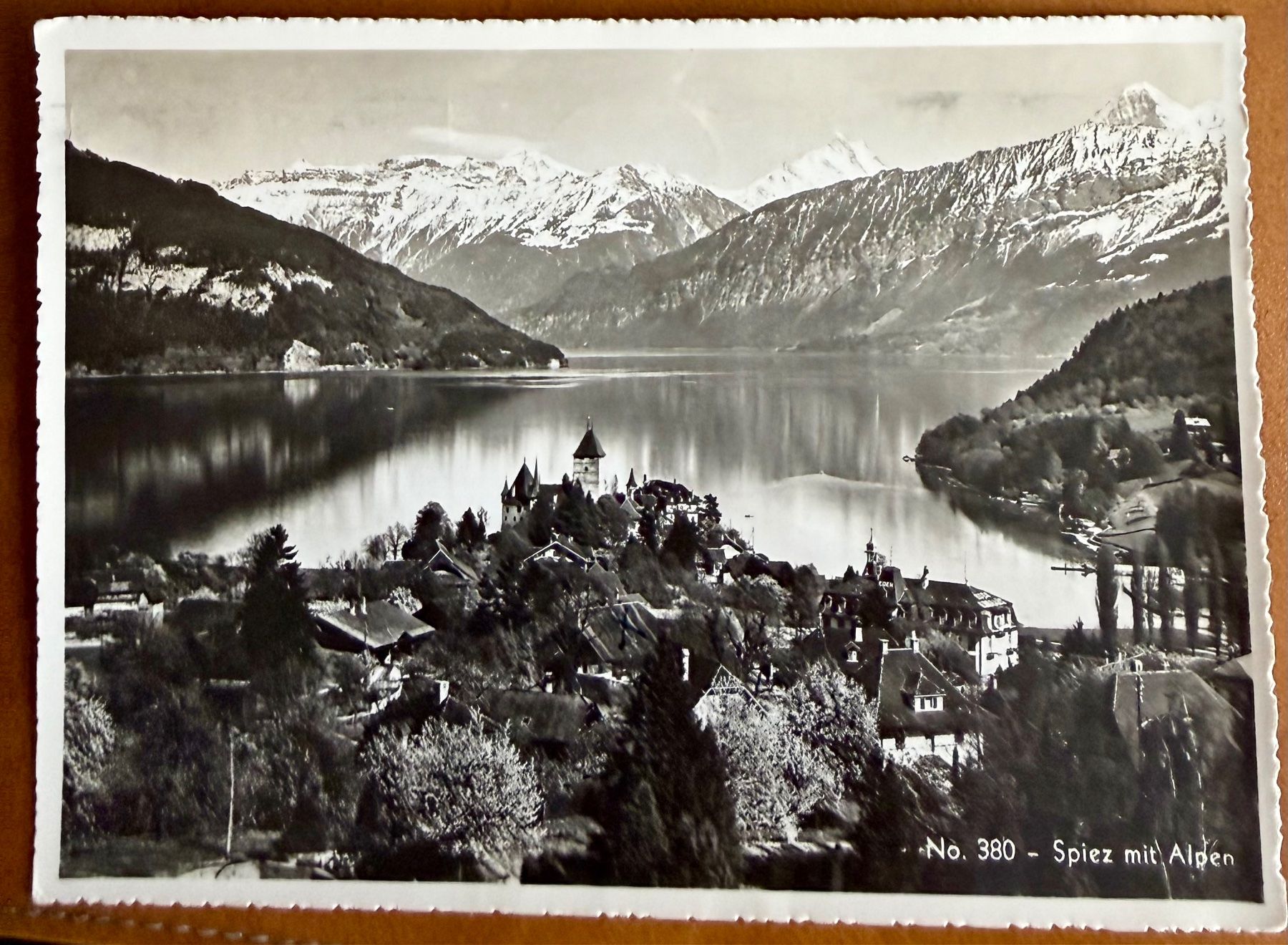 Cartoline postali: Spiez - 1942 – Usato da Lutry venduto da Ediego