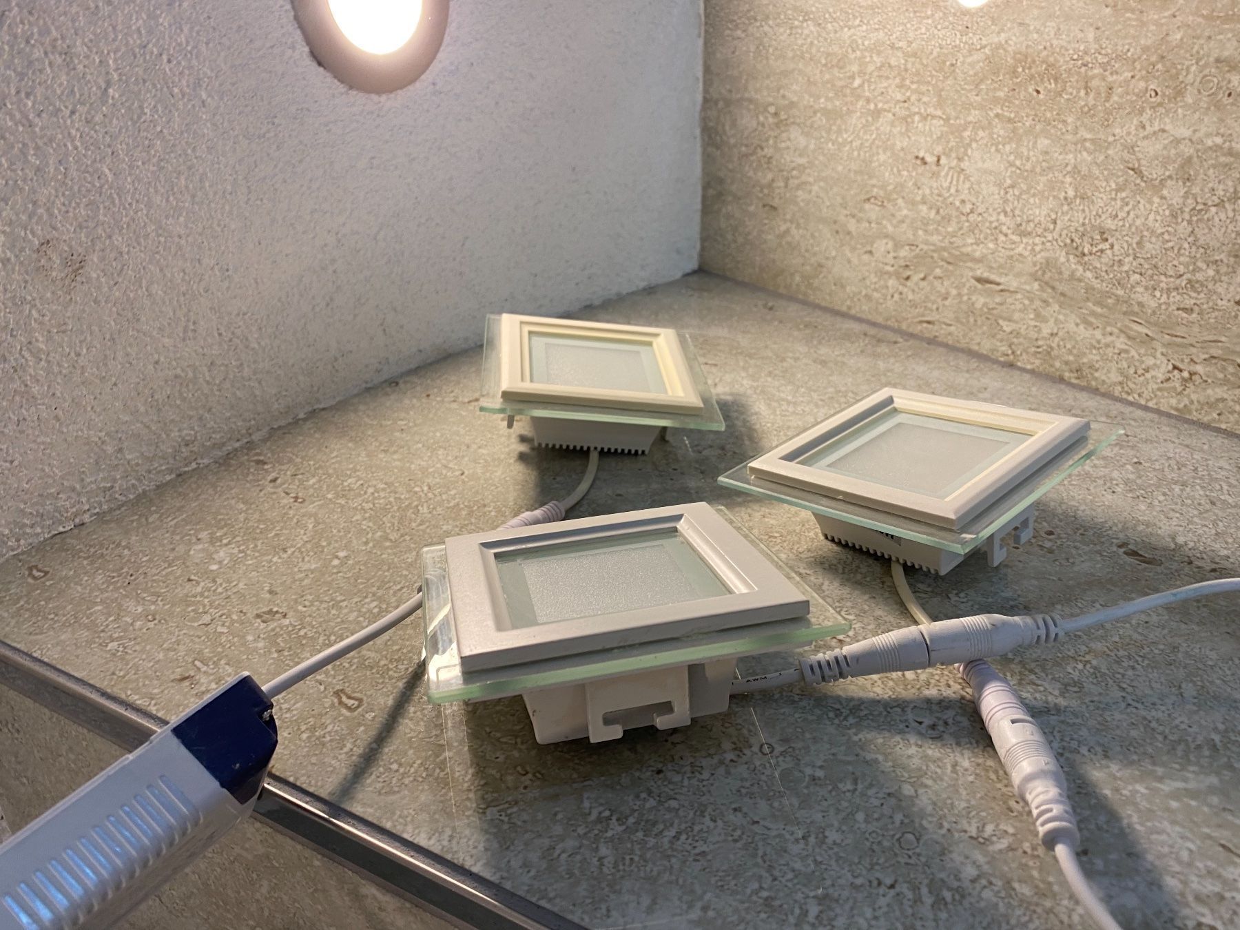 Lustres & lampes de plafonds: LED Deckenleuchte – D'occasion à Birrwil par Bendegriz