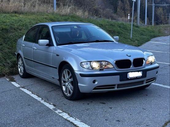 BMW Autos: BMW 330xi – Gebraucht aus St. Niklaus VS von Yoschi90 1