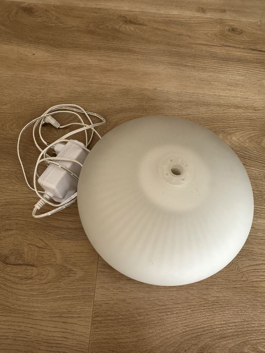 Diffusori di oli essenziali: Diffuseur d'arômes Bluetooth, aspect bois, bon état – Usato da Préverenges venduto da sop_57x2 1