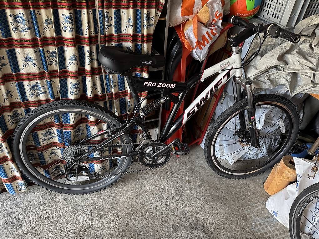 Velos: Junior Fahrrad  – Gebraucht aus Lenzburg von bes_8zjy
