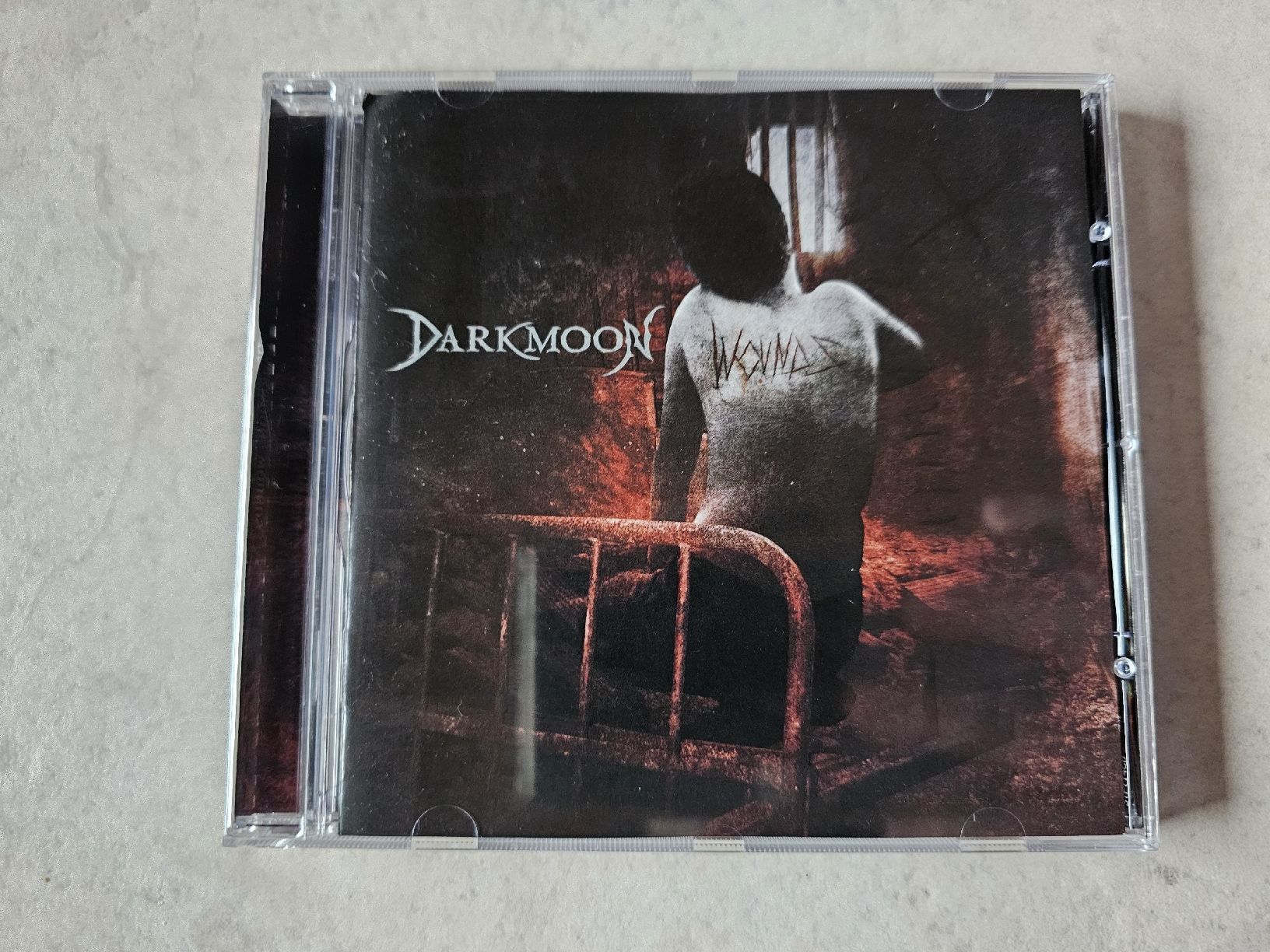 CDs: Darkmoon  -  Wounds  (STF) – Gebraucht aus Schneisingen von backstore24