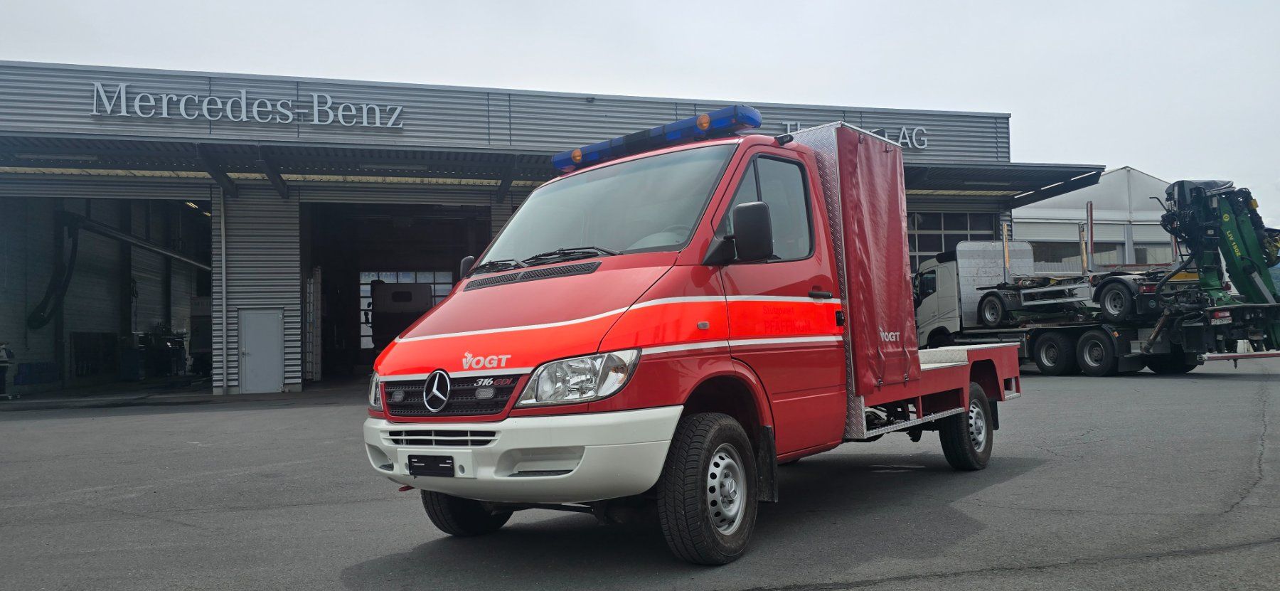 Autoribaltabili: Mercedes-Benz Sprinter 316 CDI 4x4 – Usato da Grueningen venduto da Bengo0 1