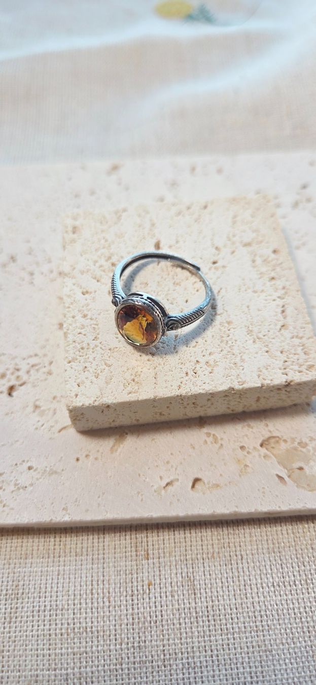 Anelli: NEW - S925 Citrine Ring (Adjustable) – Nuovo (secondo la descrizione) da Zürich venduto da cin_wcf6 5