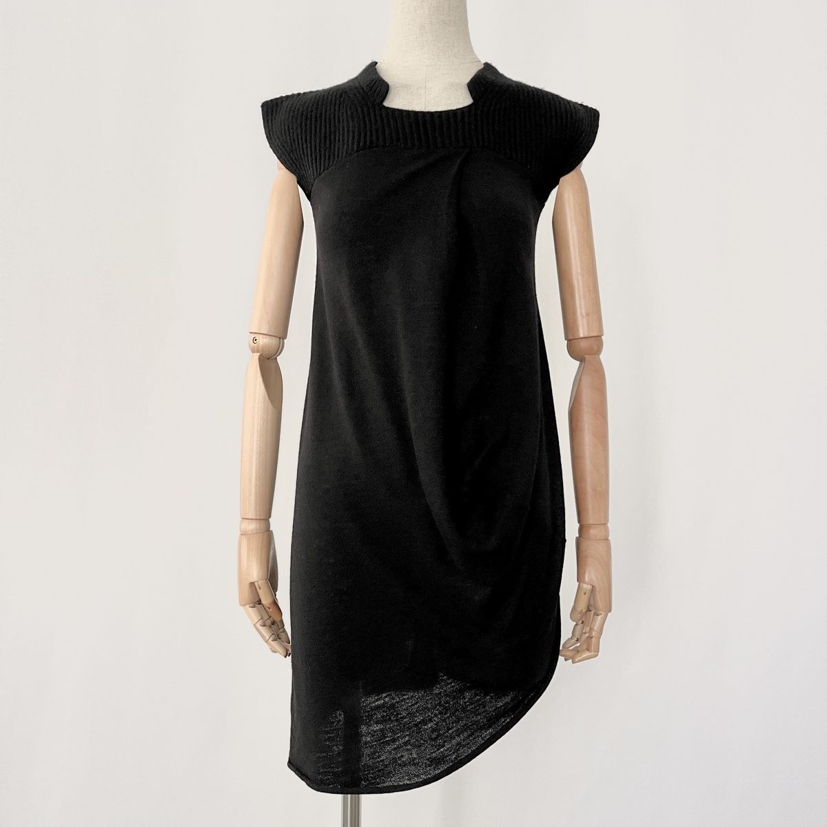 Tuniche: CREA CONCEPT Wool Tunic Mini Dress – Usato da Emmen venduto da Avviivva_Com2023