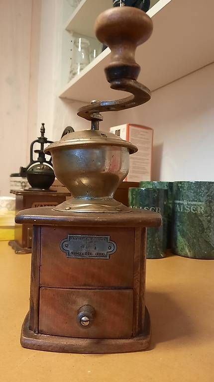 Elettrodomestici da cucina: antike Kaffeemühle – Usato da Boltigen venduto da tho_vhj6