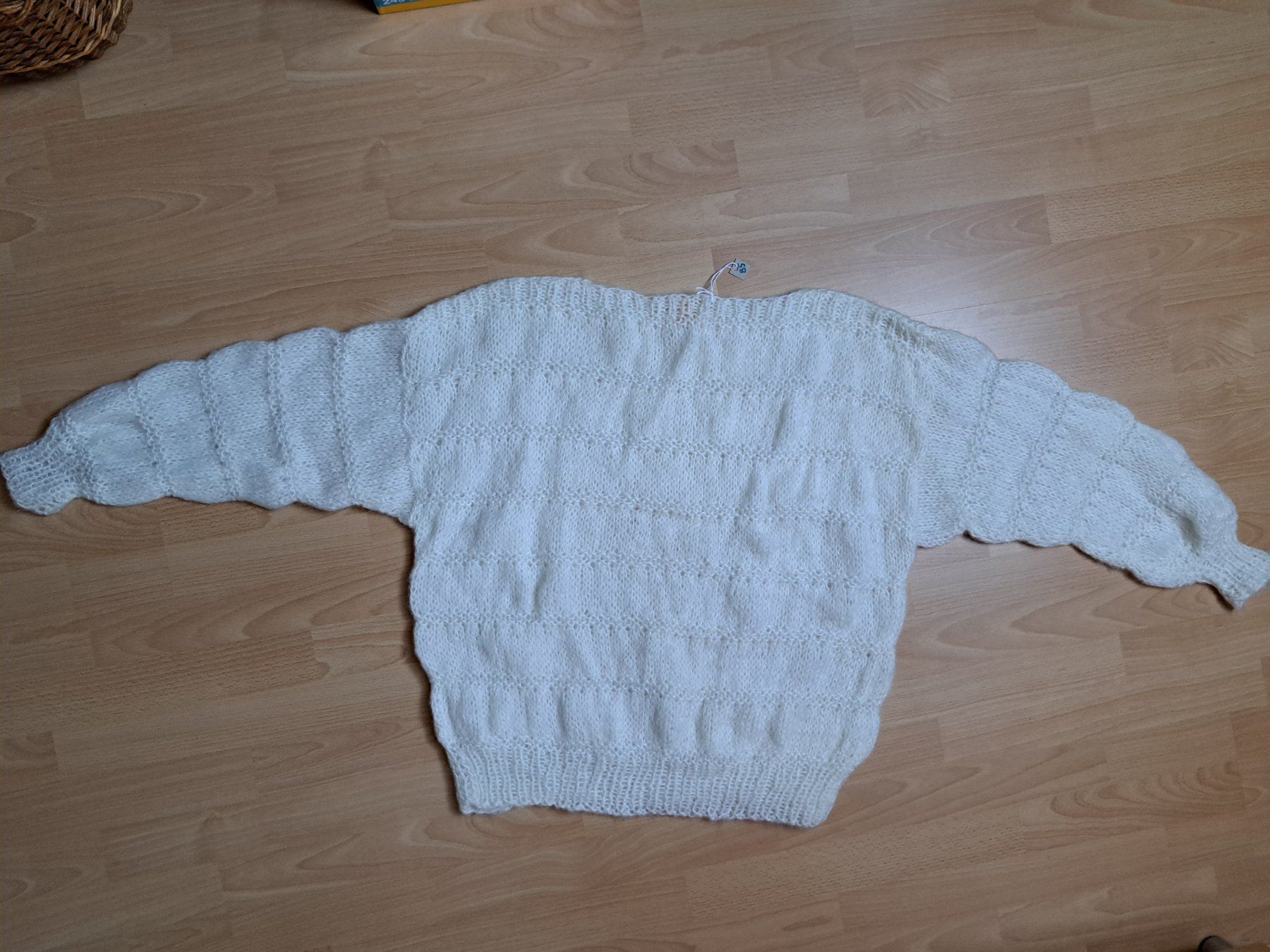 Maglioni & Felpe: Flauschiger weicher Wollpulli handgestrickt – Nuovo (secondo la descrizione) da Hettiswil venduto da san_kf5h 1