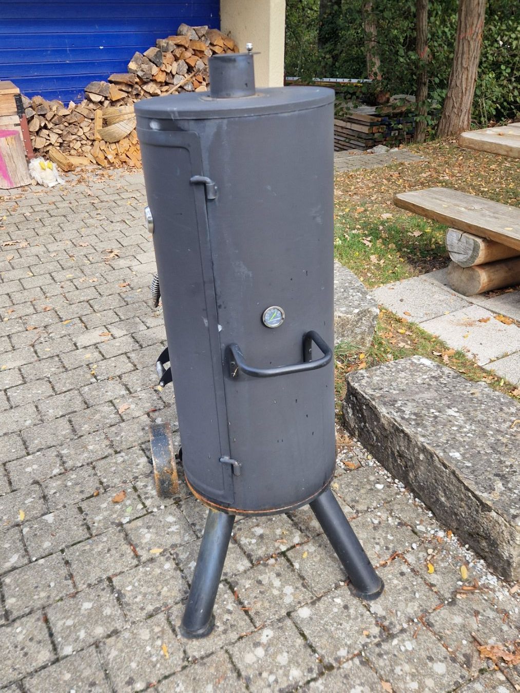 Grils: Smoker zu verschenken – D'occasion à Bösingen par david155 2