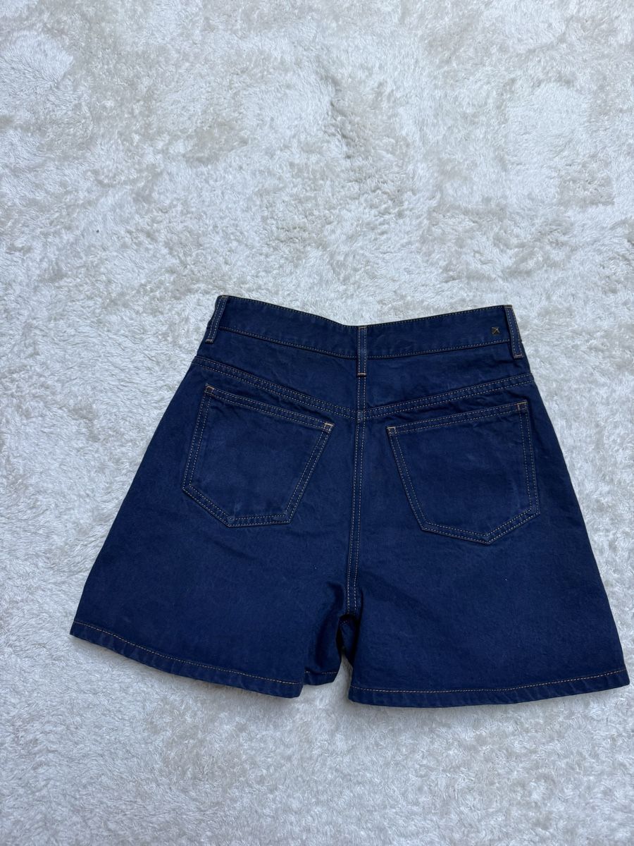 Valentino Pantaloni: Valentino shorts S – Usato da Barna venduto da orbuyorcry 1