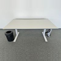 Lista Office LO Extend Schreibtisch 1600x900 mm mit Zubehör