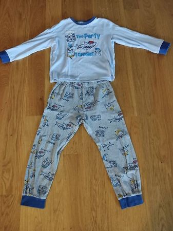 Kinderpyjama in Gr.122/128