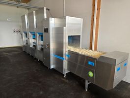 2 tunnels de lavage, (machine à laver) + 40'000 verres