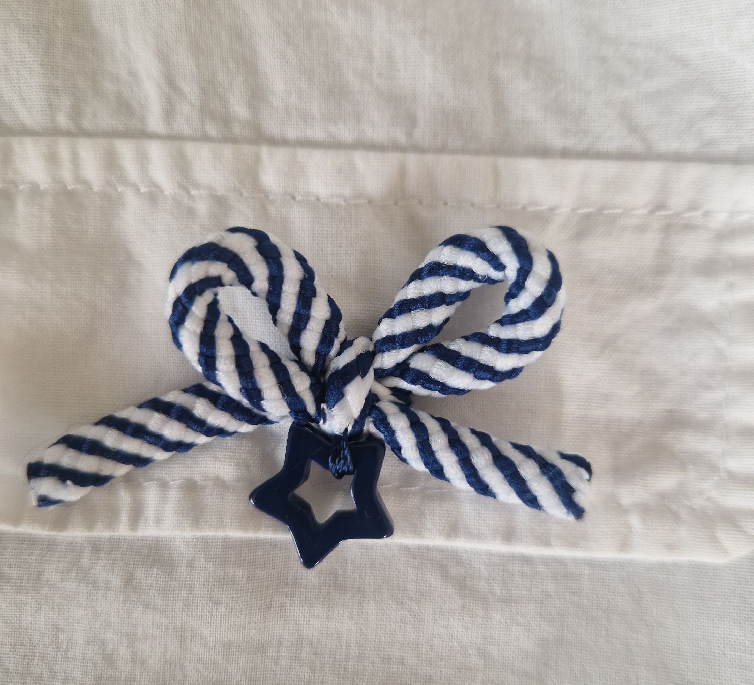 Benetton Blouses, T-shirts & Tops: Benetton Kinder Bluse  Weiss Gr. 140 / 8-9J – D'occasion à Muri b. Bern par rol_xtf8 1