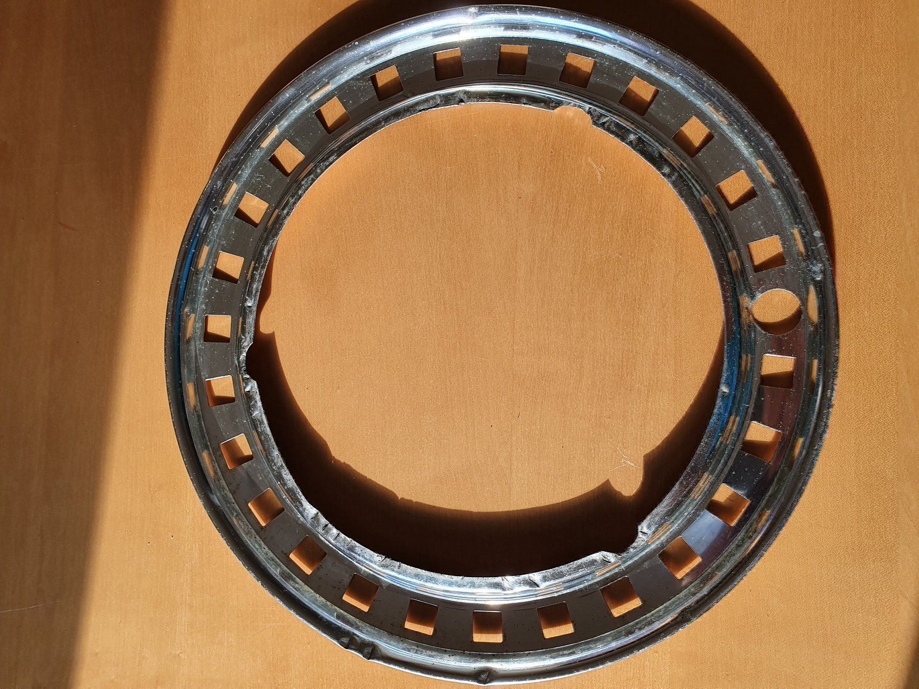 Alle Autoersatzteile: Radzierring oldtimer – Gebraucht aus Aesch BL von Sommer755
