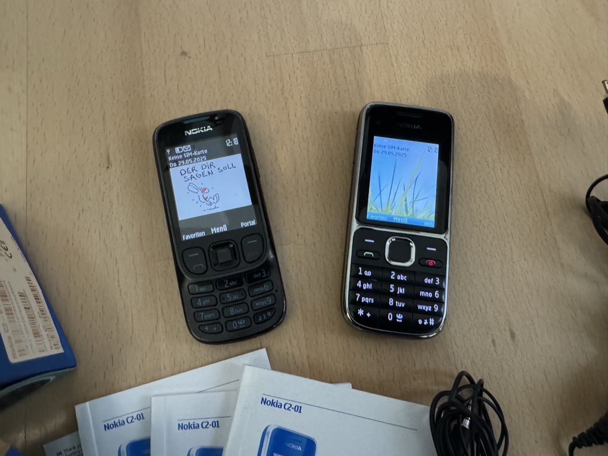 Nokia Telefoni cellulari / Smartphones: Set 2x Nokia Smartphone – Usato da Uznach venduto da enrico06 1