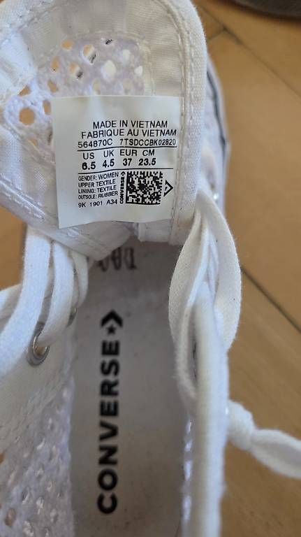 Converse Scarpe da donna: Stylische Converse Chuck Taylor – Usato da Zürich venduto da Pinalina 1