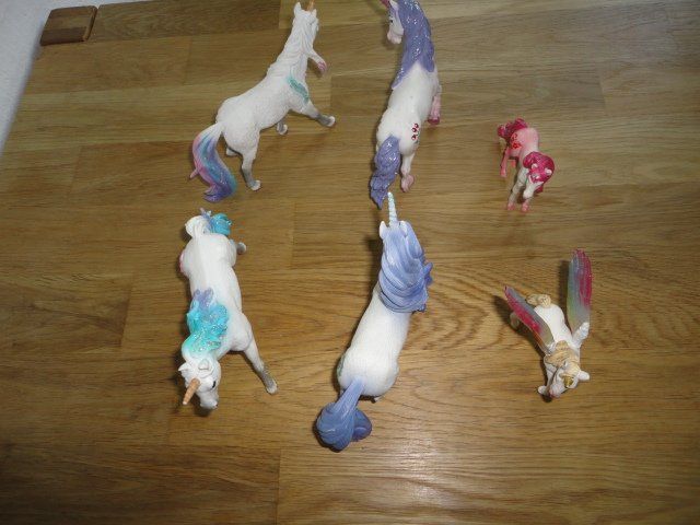 Schleich Jouets: SCHLEICH  6 X EINHÖRNER – D'occasion à Teufen AR par Donschabl 4