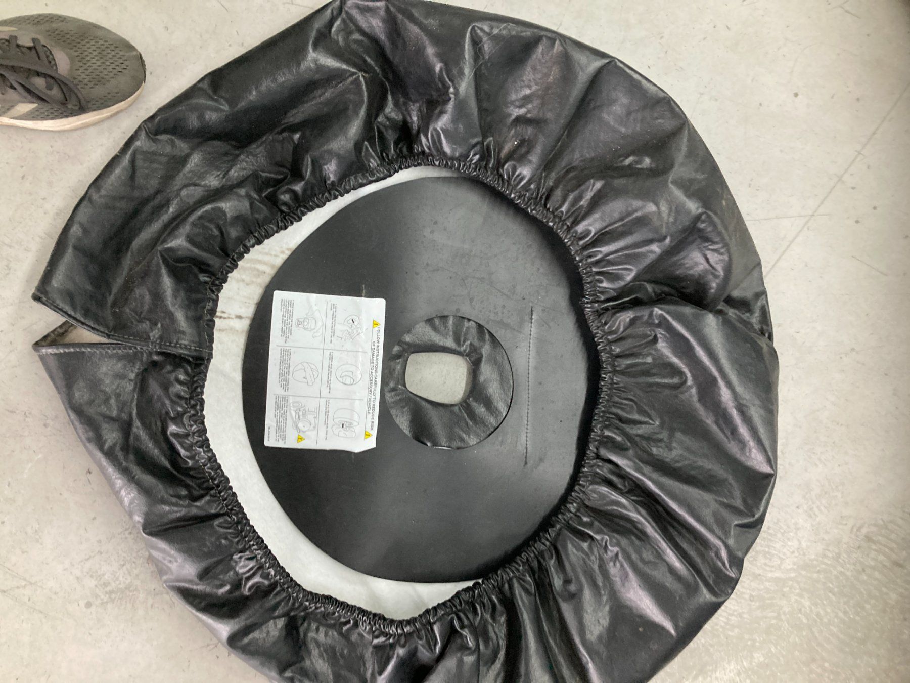 Jeep Alle Autoersatzteile: Original Jeep Wrangler  Reserverad Abdeckung - Schwarz, Top! – Gebraucht aus Cham von WB2223 2