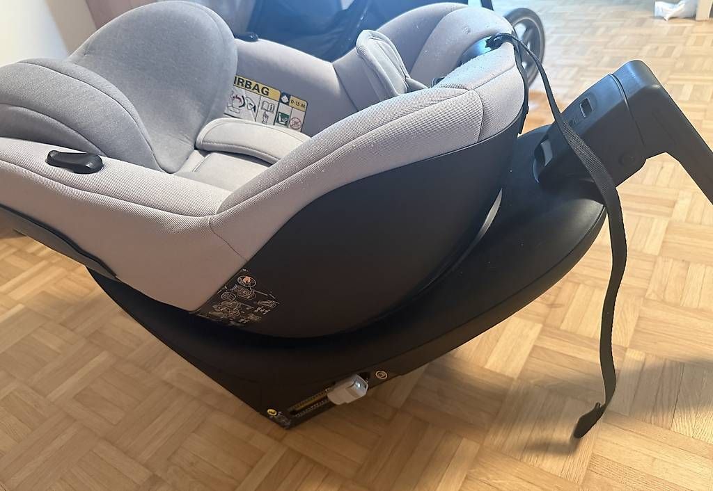 Maxi-Cosi Seggiolini per auto: Maxi Cosi mit Isofix zu Verkaufen – Usato da Gretzenbach venduto da jas_7xlx 1