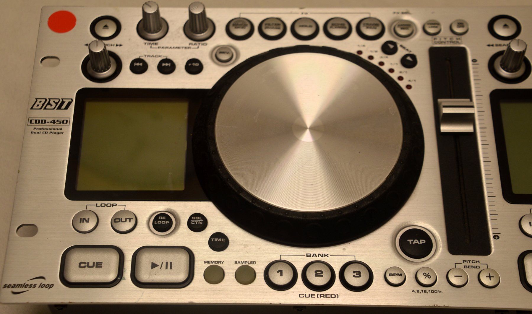 Console di mixaggio: DJ Mixer BST CDD-450 Table de mixage – Usato da Collonges venduto da arashee 1